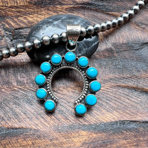 925 Sterling Silver & Kingman Turquoise Naja Pendant • Southwestern • - Picture 6 of 13